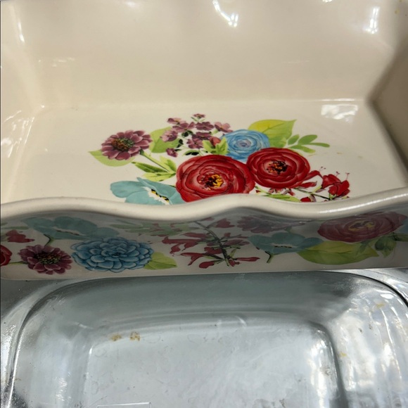 The Pioneer Woman rectangular casserole bowl. 12 x 8 x 3. - Picture 3 of 4